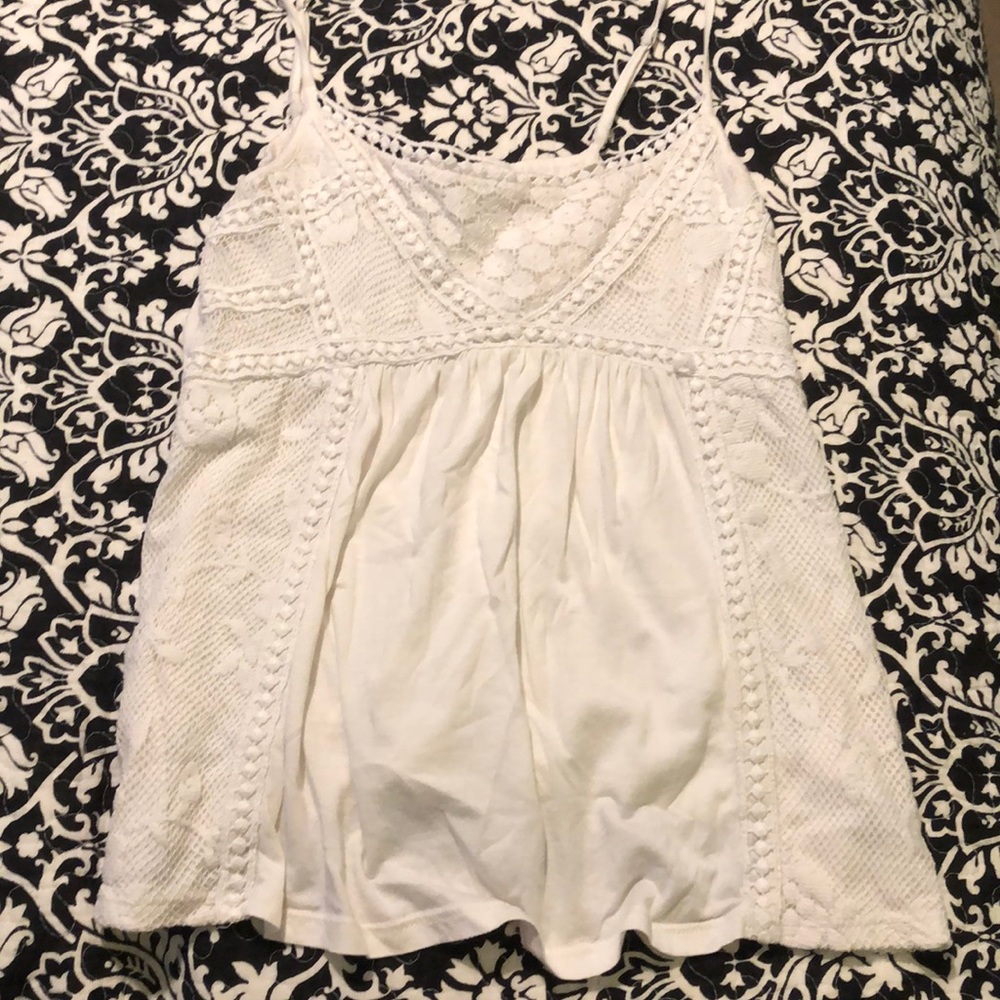 White American Eagle Outfitters tank top